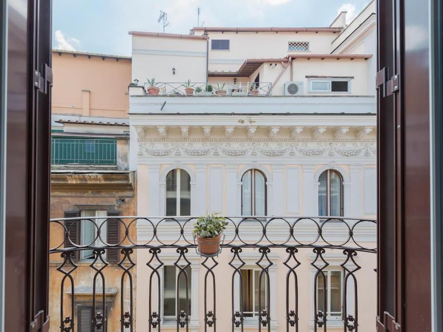 Trevi Fountain Luxury Appartement