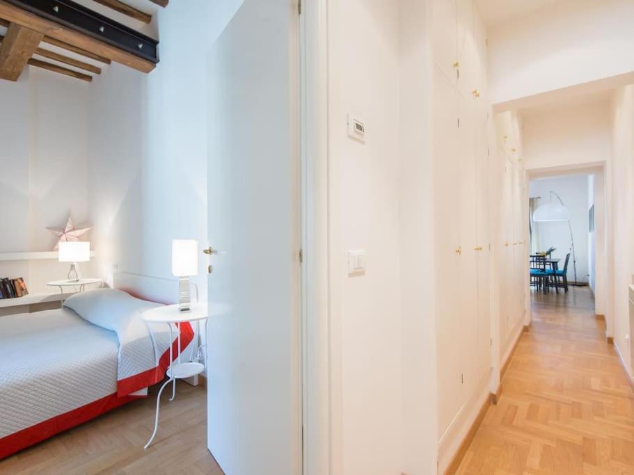 Trevi Fountain Luxury Appartement *
