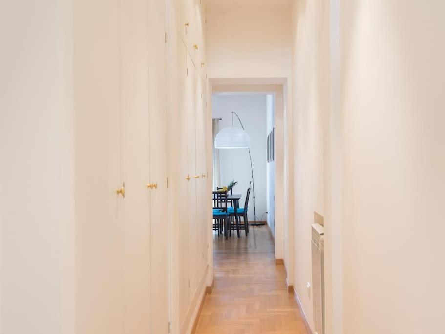 Trevi Fountain Luxury Appartement